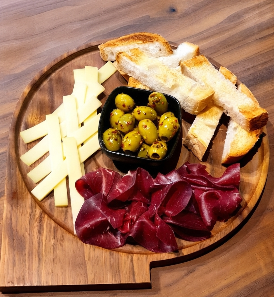 P Aperitivo